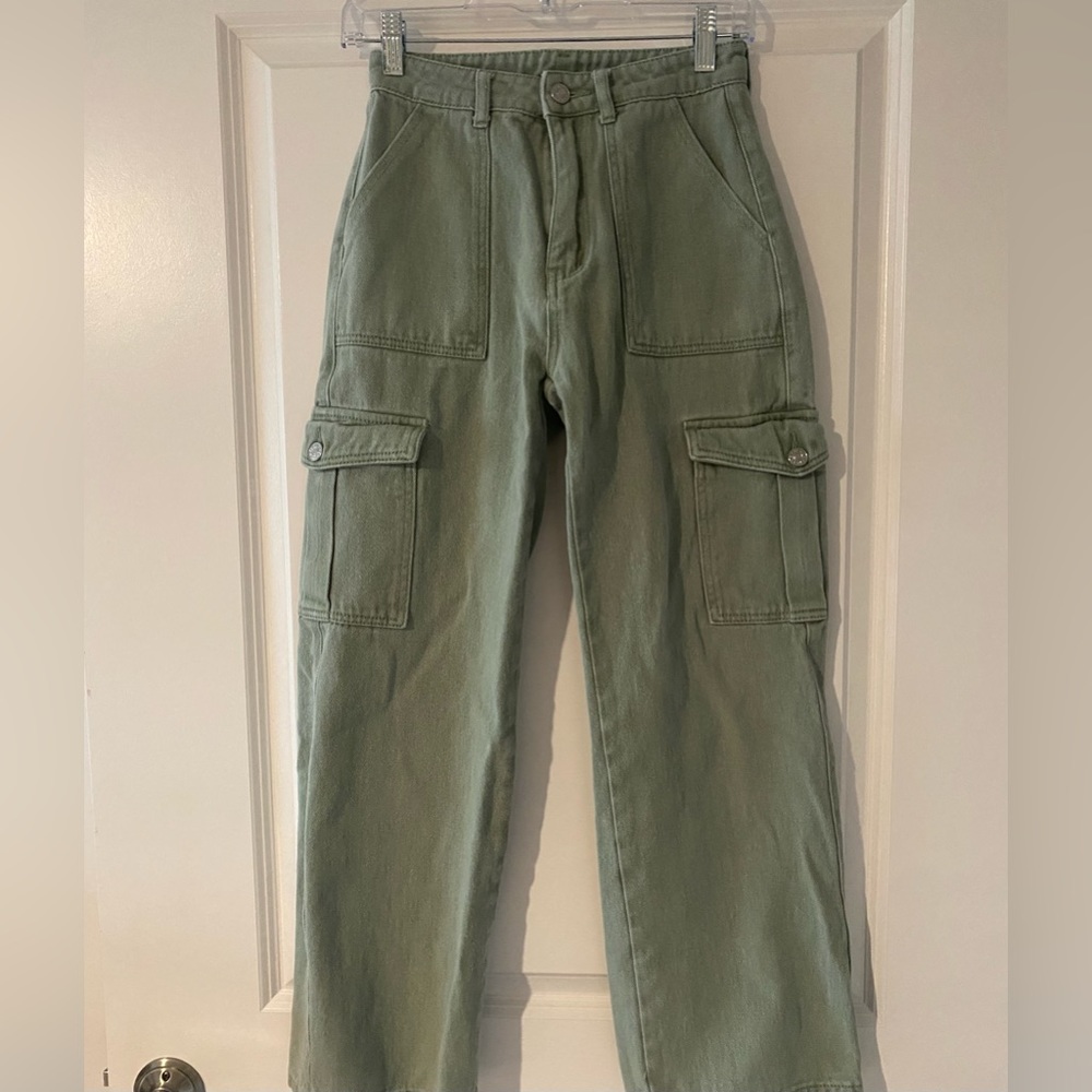 cargo pants
